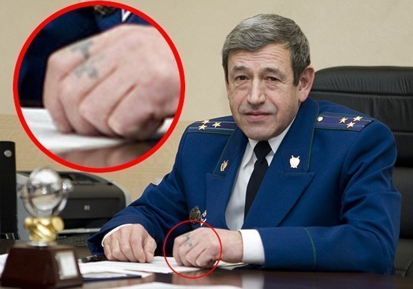 Оперуполномоченный московского главка уголовного розыска замечен за одним столом с криминальными авторитетами