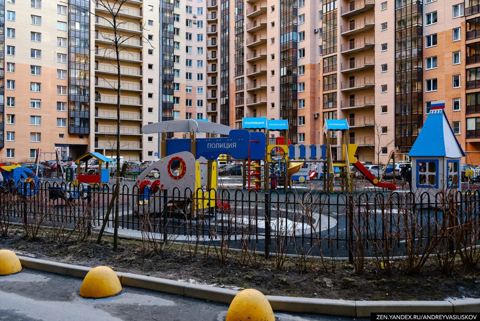 самый большой дом в кудрово сколько квартир в доме. Смотреть фото самый большой дом в кудрово сколько квартир в доме. Смотреть картинку самый большой дом в кудрово сколько квартир в доме. Картинка про самый большой дом в кудрово сколько квартир в доме. Фото самый большой дом в кудрово сколько квартир в доме