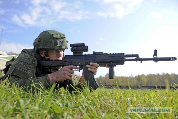 Боевая экипировка «Ратник» начнет поступать