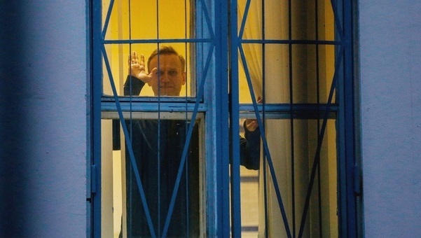 Акция "покажи жопу ментам" набирает обороты