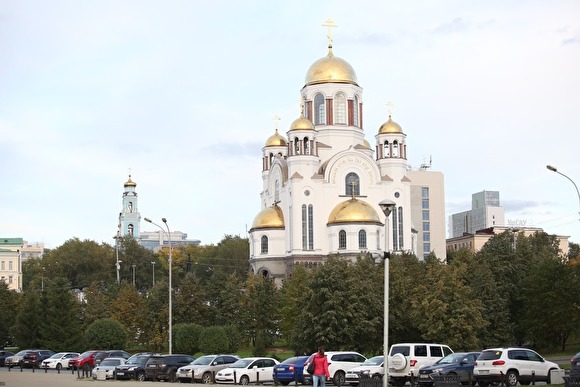 В Екатеринбурге массово минируют храмы