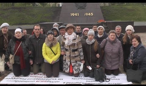 Массовые протесты против мигрантов в Великобритании