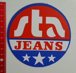 Мы можем не помнить свой первый поцелуй, но все мы помним свои первые джинсы