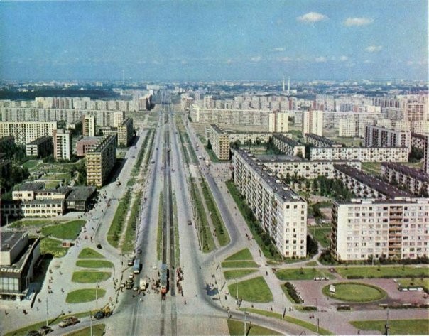 Цветные фотографии Ленинграда 80-х годов XX века