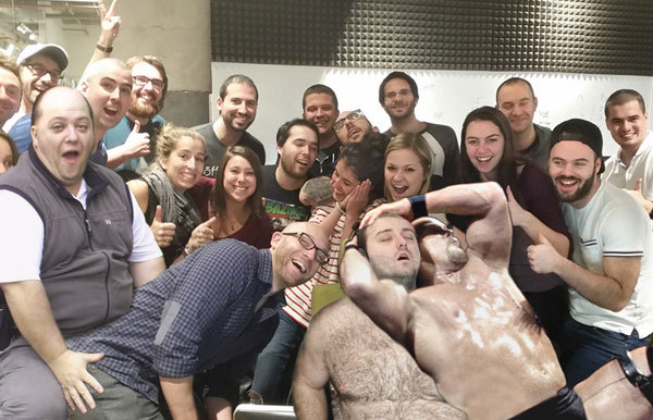 Когда коллега заснул на работе