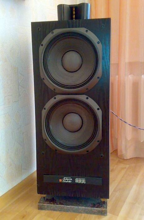 Почему советская акустика Radiotehnika S-90 стоит сейчас так дорого