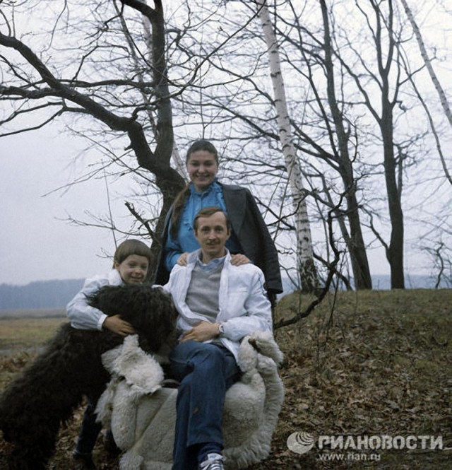 Редкие фотографии советских знаменитостей