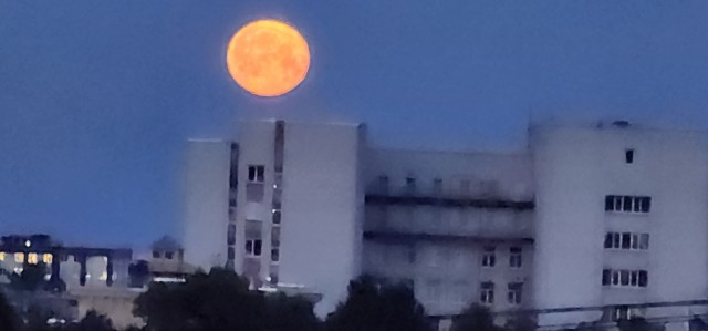 Мрачное суперлуние 3 июля 2023: вещие сны и психозы во время «кровавой Луны»