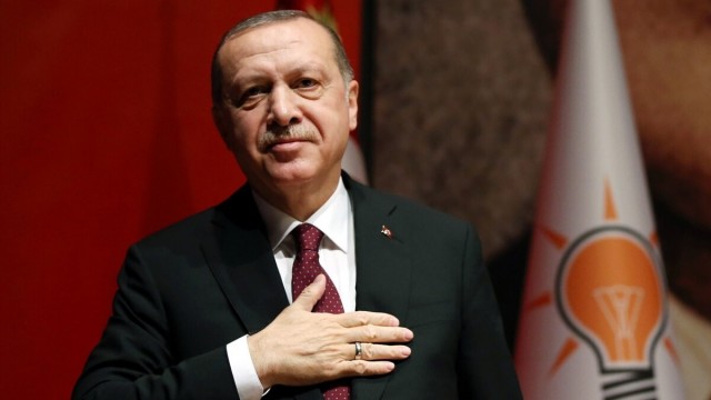 Турция выступает за отказ от доллара США в торговле с Россией