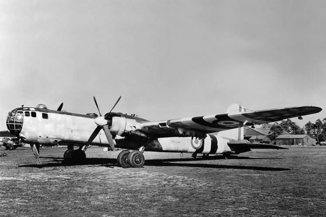 He-177 Greif. "Летающая крепость" Гитлера.