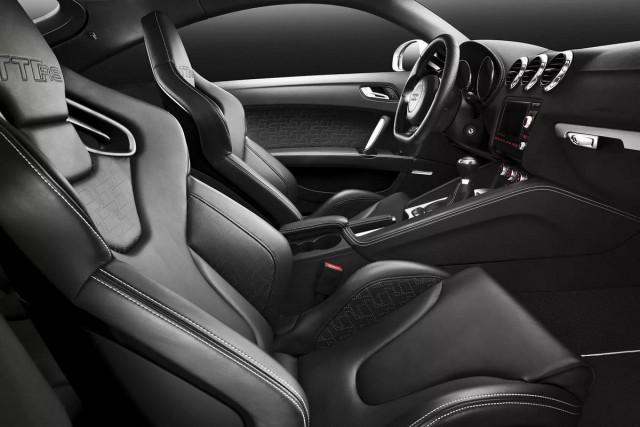 Прости-прощай: какой мы запомним Audi TT
