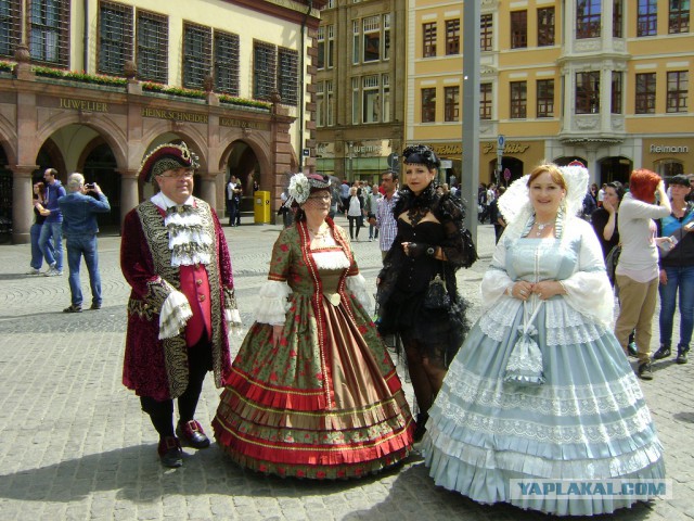 Фото с фестиваля готической музыки и культуры