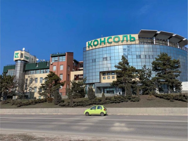 Крым их