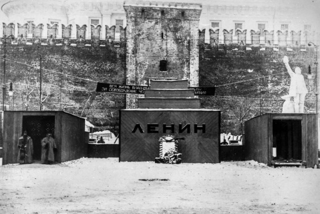 Просто старые фото - №XXXX. Чёрно-белый мир