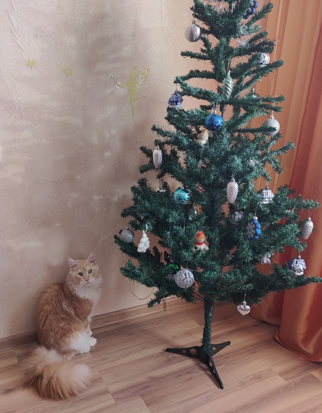 Новогодняя игрушка