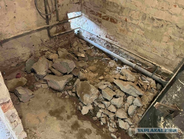 Вонючая однушка и тотальный ремонт