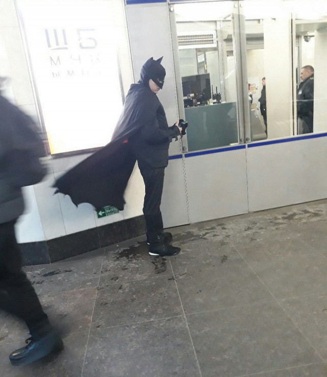 Модники жгут напалмом в метрополитене
