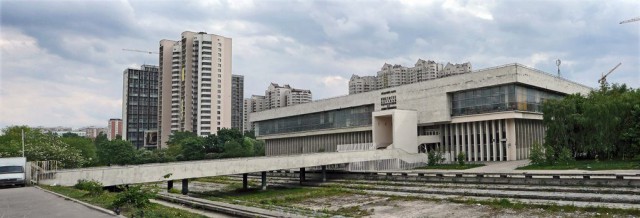 Грандиозные сооружения советской архитектуры