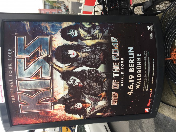 Kiss - Dynasty. История создания