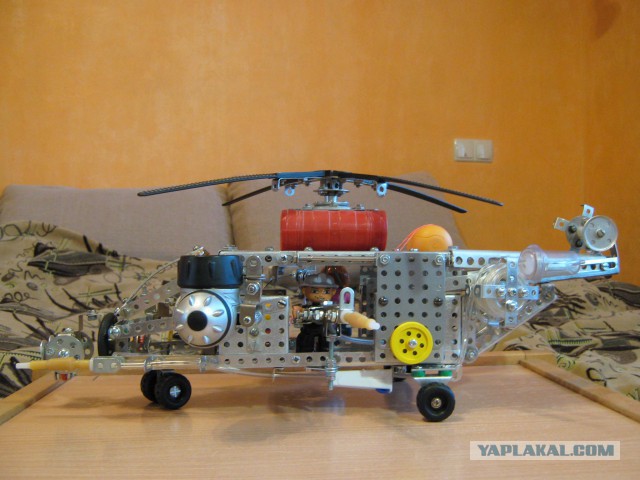 Лего против Советского конструктора.