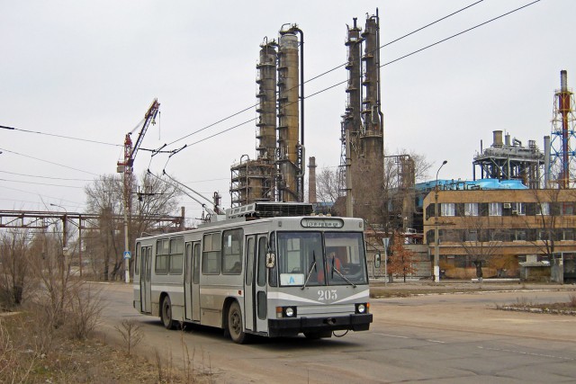 Игра на ЯПе: Угадай АВТО-9