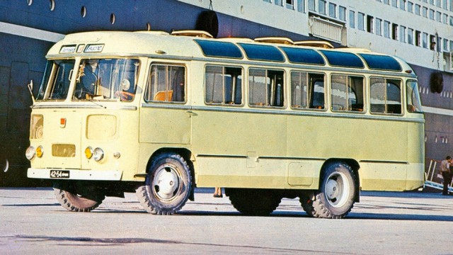 Хороший автобус уехал без нас: тест-драйв ПАЗ-672М