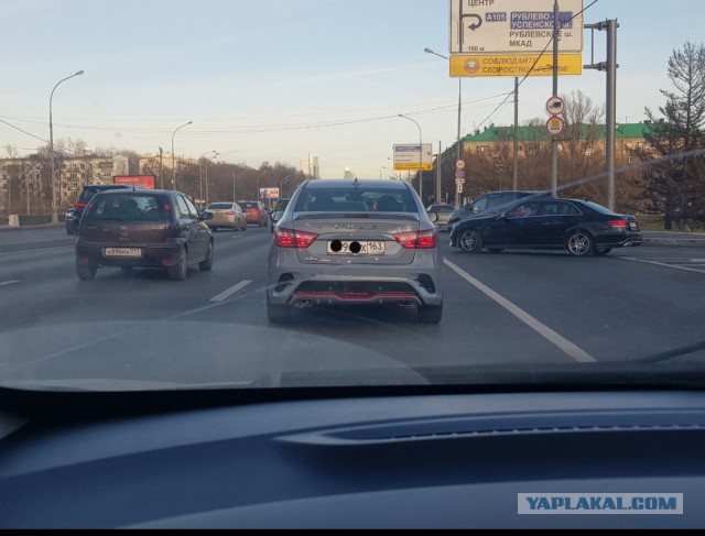 LADA Vesta Sport. АвтоВАЗ впервые поднял стоимость автомобиля Lada выше 1 млн руб. Cтарт продаж - 31 января 2019 года