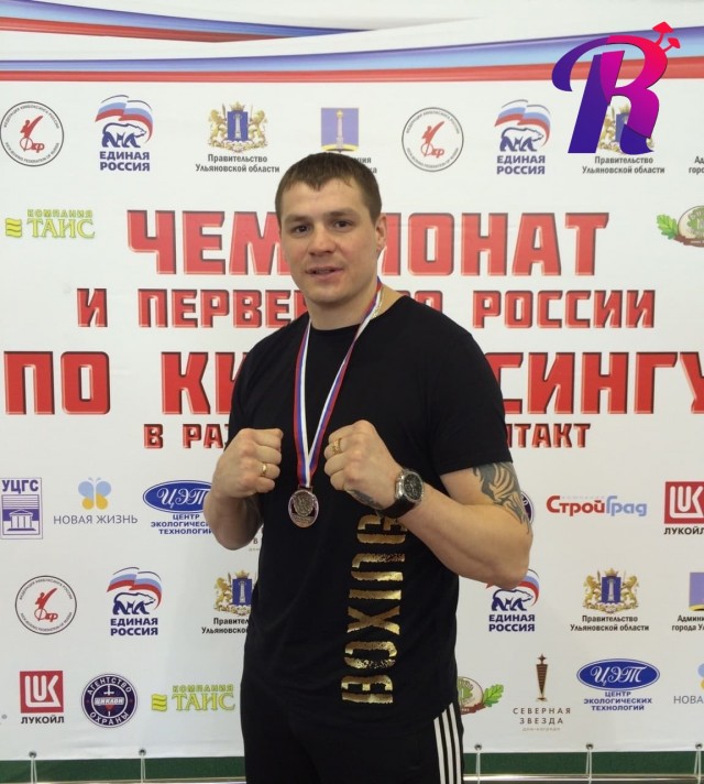 Депутат «Единой России» изнасиловал 14-летнюю школьницу