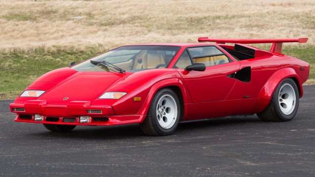 Lamborghini возродила Countach