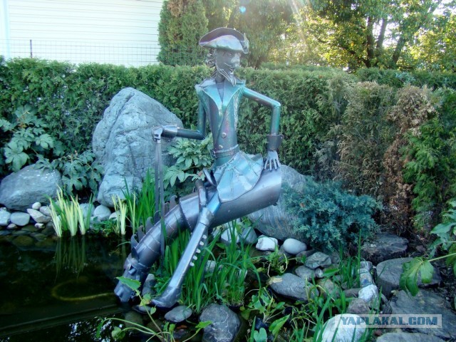 Необычные статуи мира