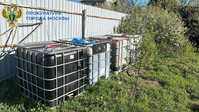 В Домодедово в бане на частном участке обнаружили более 70 кг мефедрона