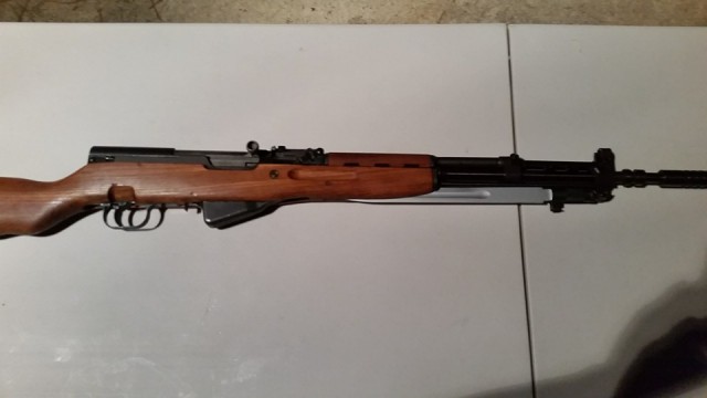 Оружейный склад перед распродажей