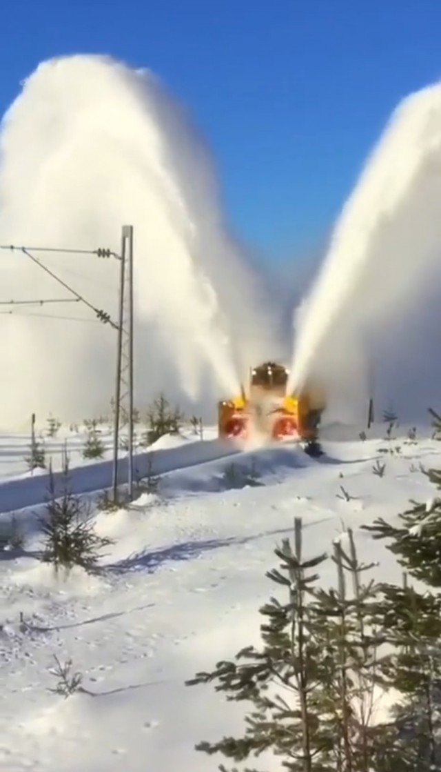 Снегоочистители железнодорожного полотна