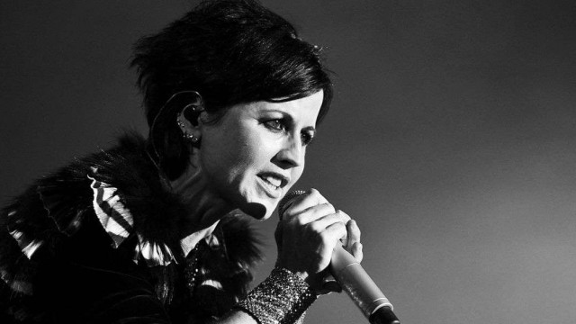 Назвали причину смерти вокалистки The Cranberries