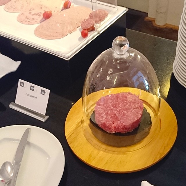 Кулинария: Гамбургский стейк или стейк тартар.