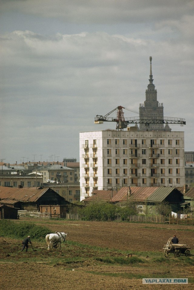 20 век в цвете. СССР 1951 г. Наша страна 70 лет назад