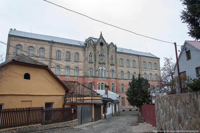 Украина - Беларусь. Две страны, два образа жизни