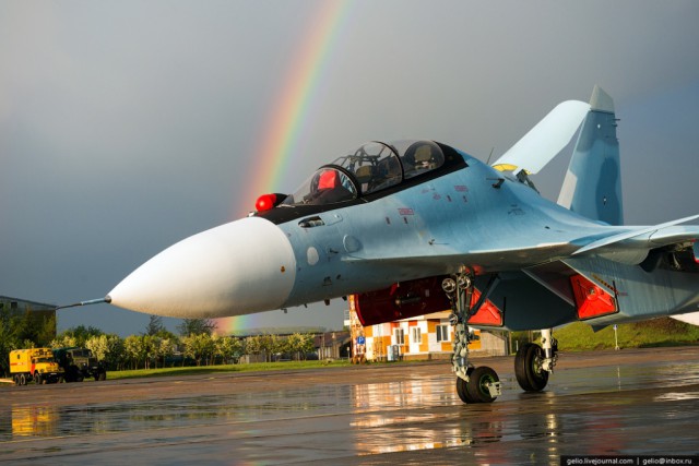 Производство самолетов Су-30 и Як-130