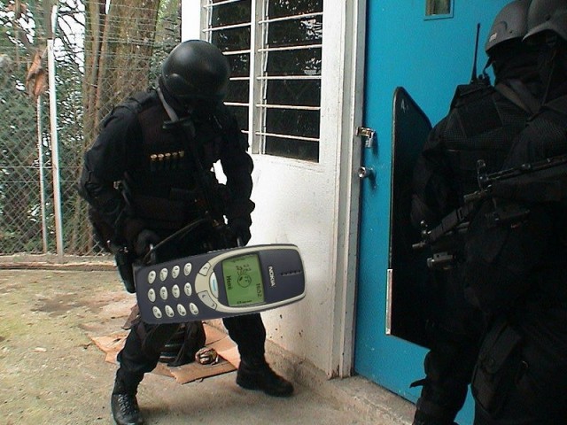 Операция "Тук-тук" или