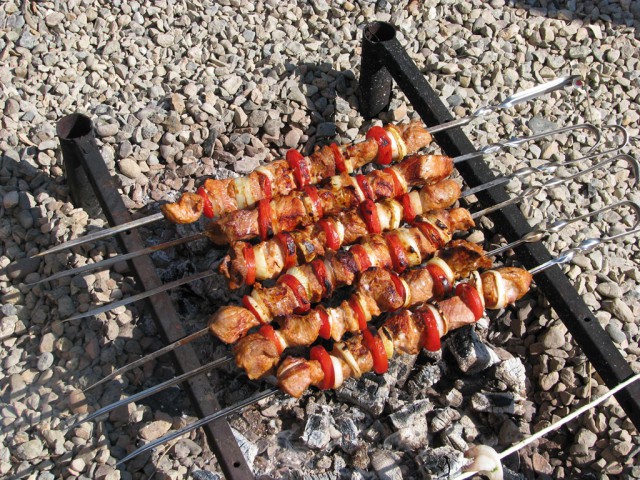 9 заповедей шашлычника
