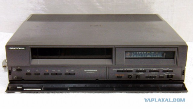 Электробытовые приборы времён СССР