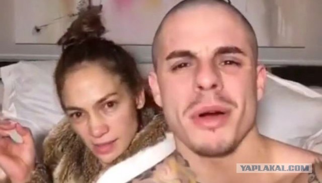 Дженнифер Лопес надела прозрачное платье на свой День рождения