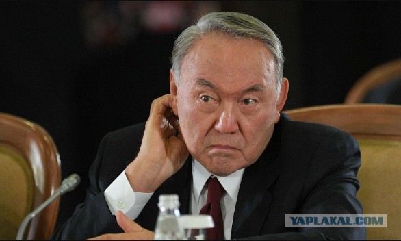 Токаев лишил Назарбаева привилегий и статуса лидера нации