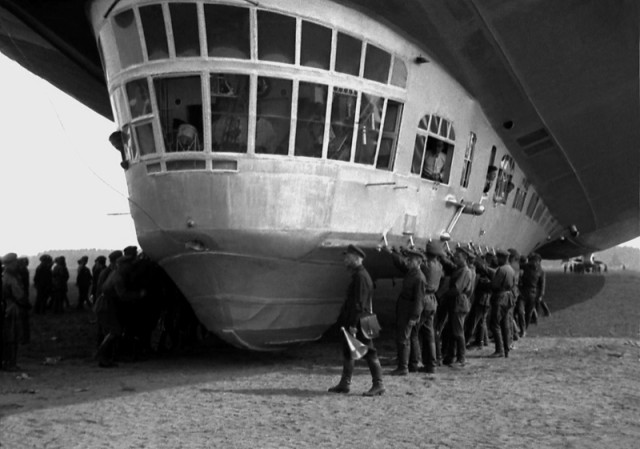 Фотографии из прошлого нашей страны - 31