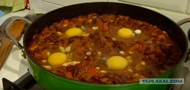 Шакшука. Идеальный воскресный завтрак))