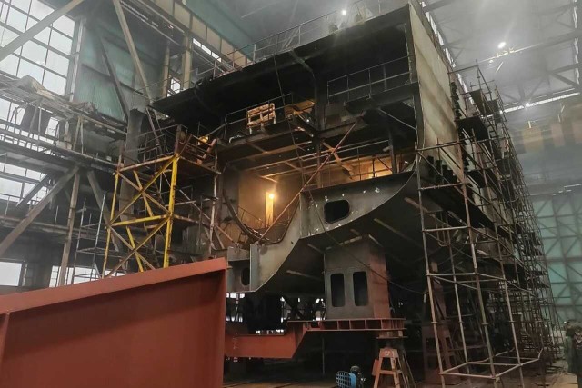 Суда для российского краба: на верфи «Калашникова» строят первые отечественные краболовы-живовозы