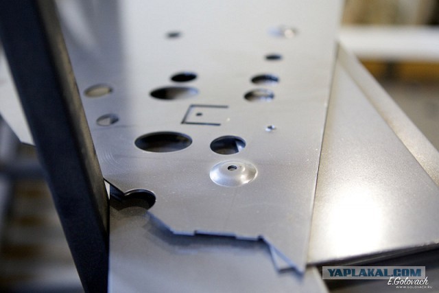 Как производят входные двери