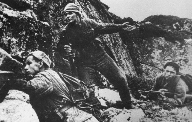 История в фотографиях