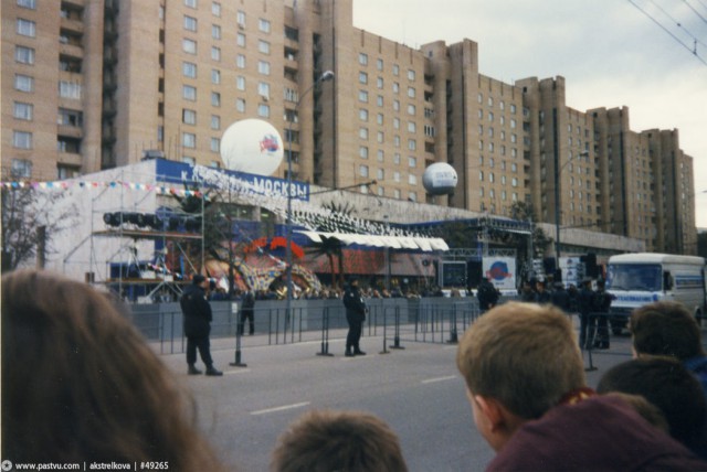 Фотографии 90-х, Москва