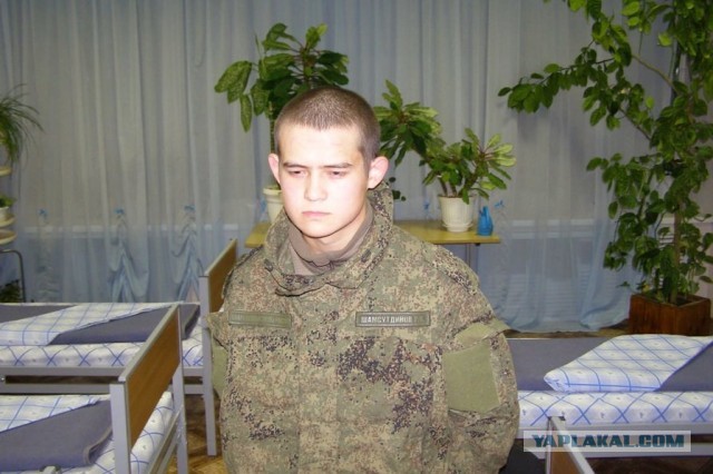 Уссурийске местные бандиты вымогают деньги у уральских солдат-контрактников
